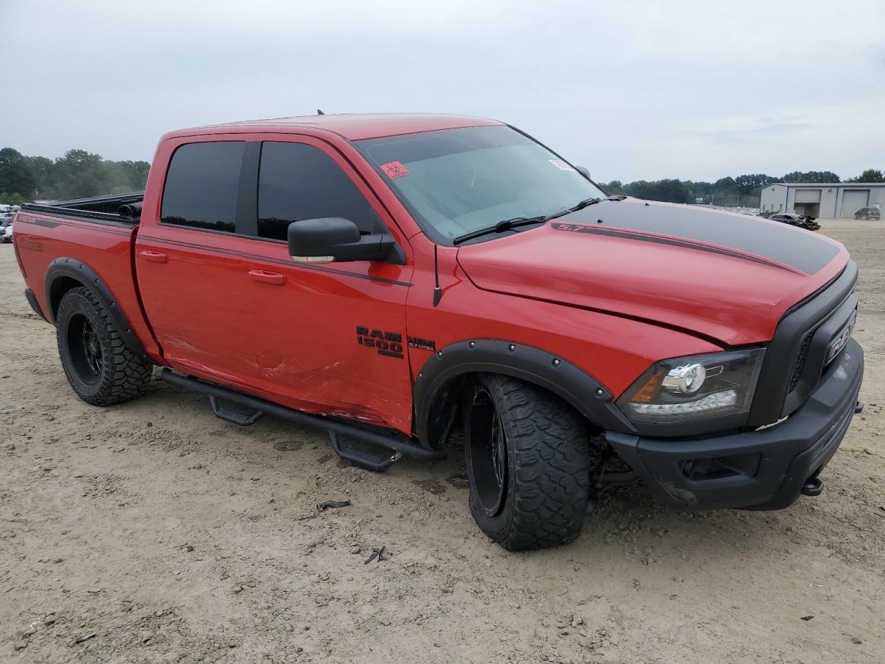 2019 RAM 1500 VIN 1C6RR7LTXKS732310 Copart auction photo, side / front end damage thumbnail 4