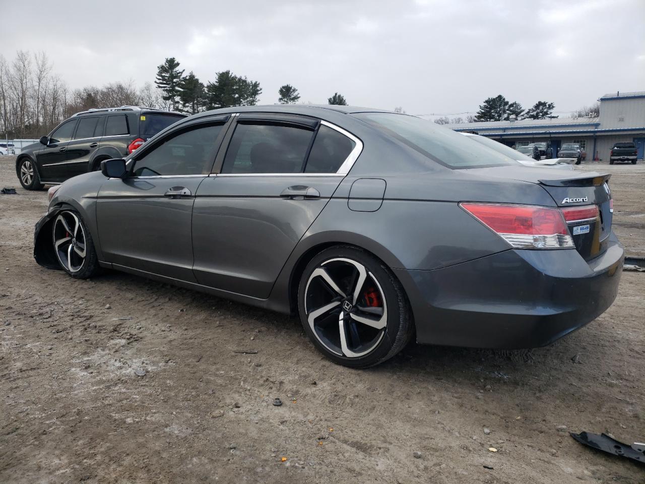 2011 Honda Accord VIN 1HGCP2E31BA115812 Copart auction photo, front end / undercarriage damage thumbnail 2
