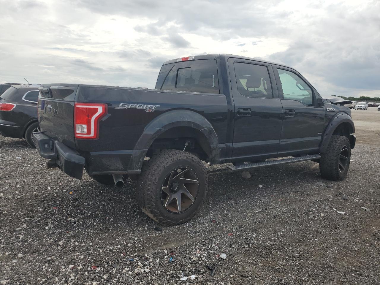 2016 Ford F-150 VIN 1FTEW1EG2GFB35388 Copart auction photo, front end / rear end damage thumbnail 3