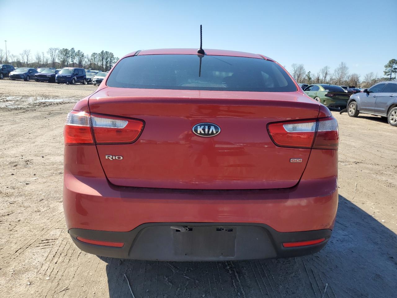 2015 KIA Rio VIN KNADM4A39F6478393 Copart auction photo, front end / side damage thumbnail 6