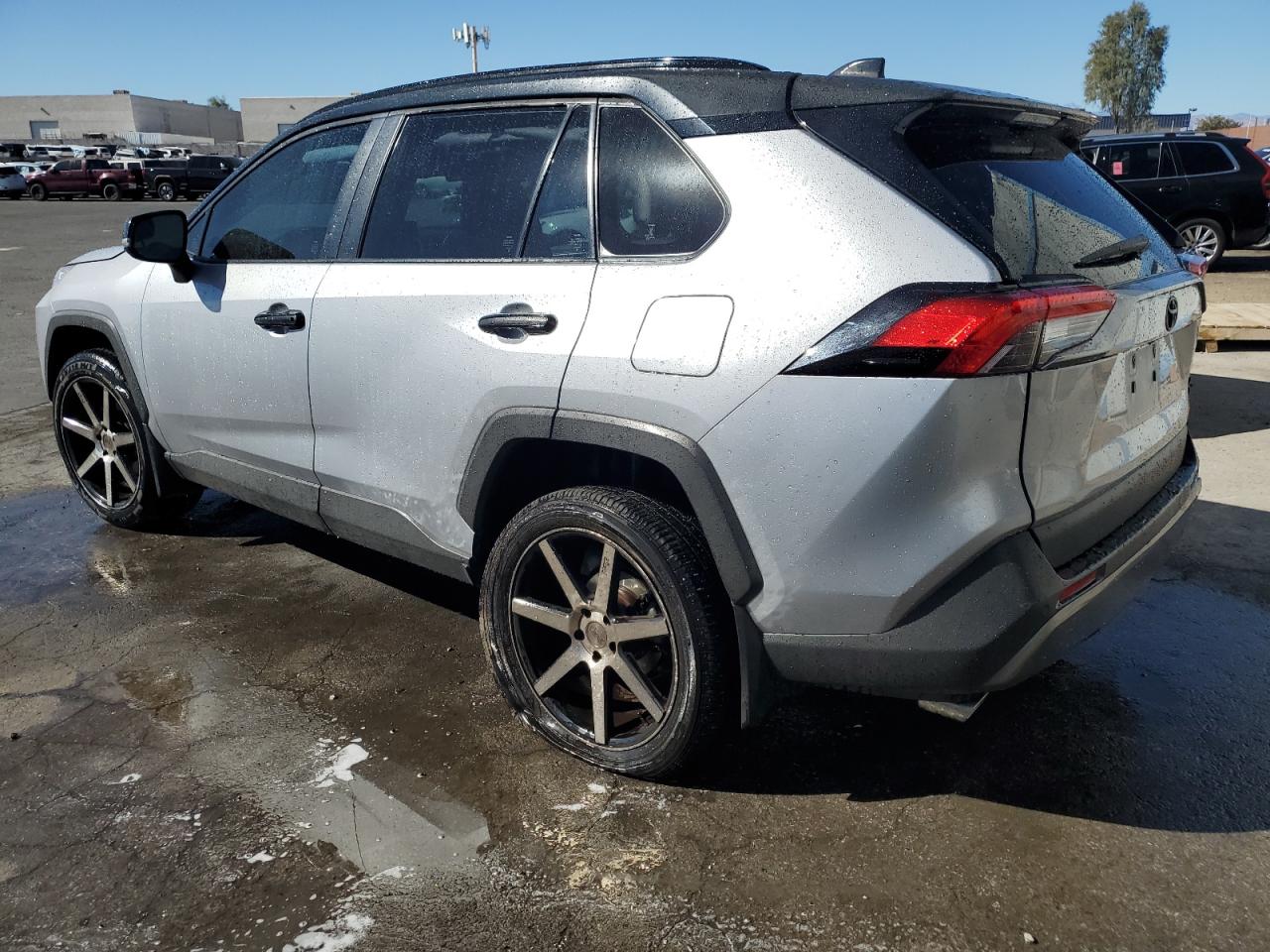 2019 Toyota RAV 4 VIN JTMN1RFV7KD500713 Copart auction photo, side / front end damage thumbnail 2