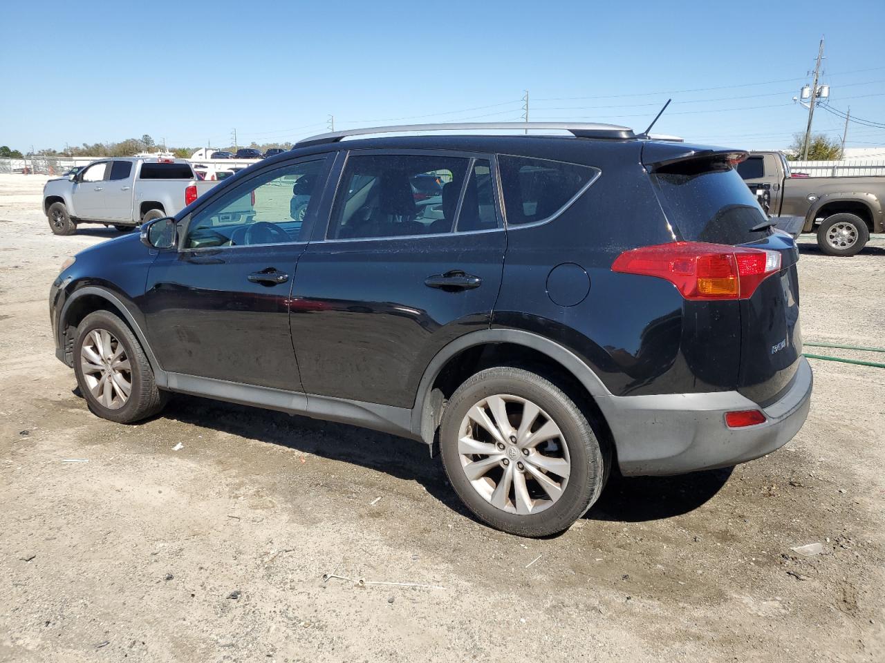 2015 Toyota RAV 4 VIN 2T3DFREV5FW277028 Copart auction photo, rear end damage thumbnail 2