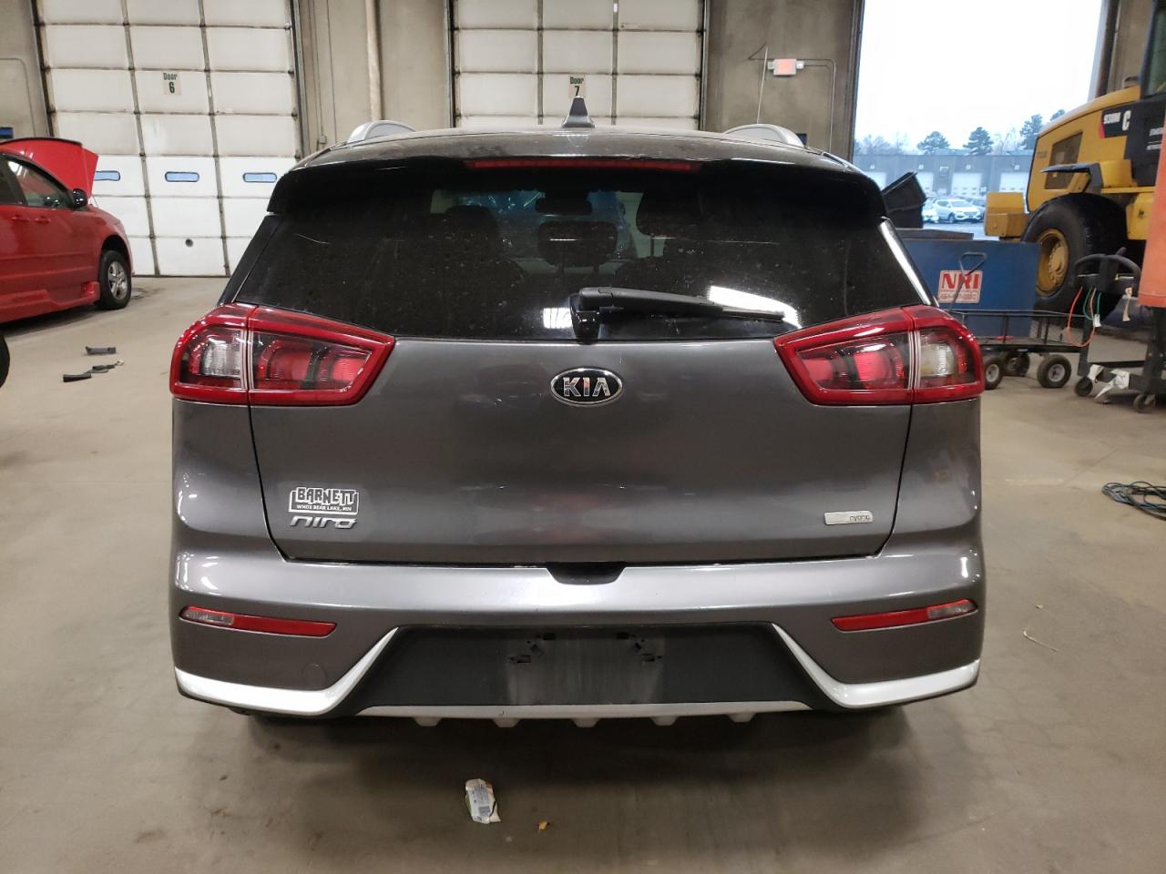 2018 KIA Niro VIN KNDCB3LC4J5146226 Copart auction photo, hail damage thumbnail 6