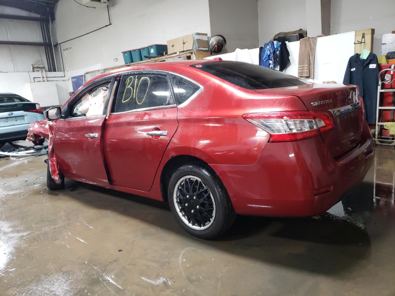 2015 Nissan Sentra VIN 3N1AB7AP0FY357375 Copart auction photo, front end damage thumbnail 2