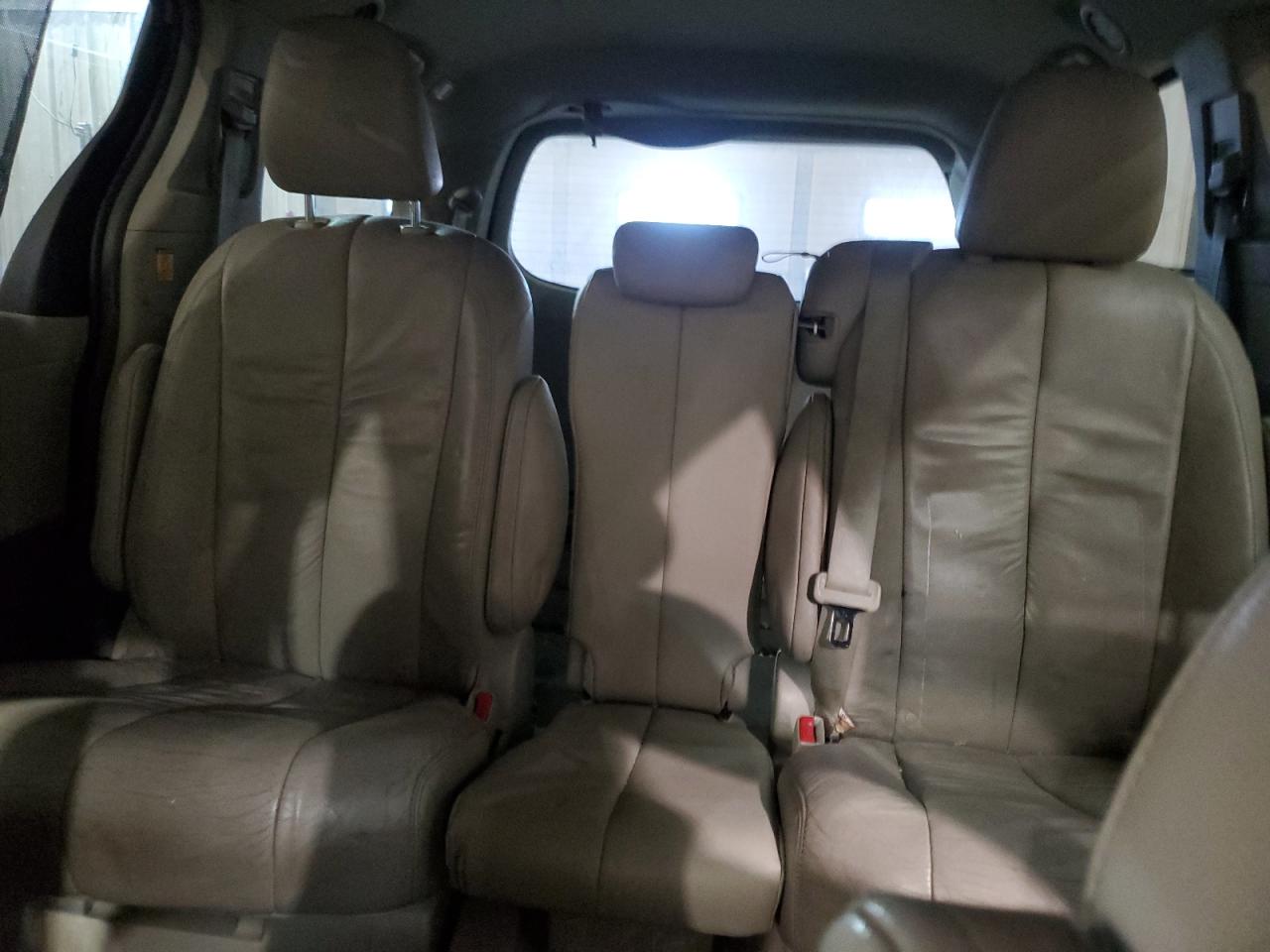 2012 Toyota Sienna VIN 5TDYK3DC0CS242890 Copart auction photo, side damage thumbnail 10