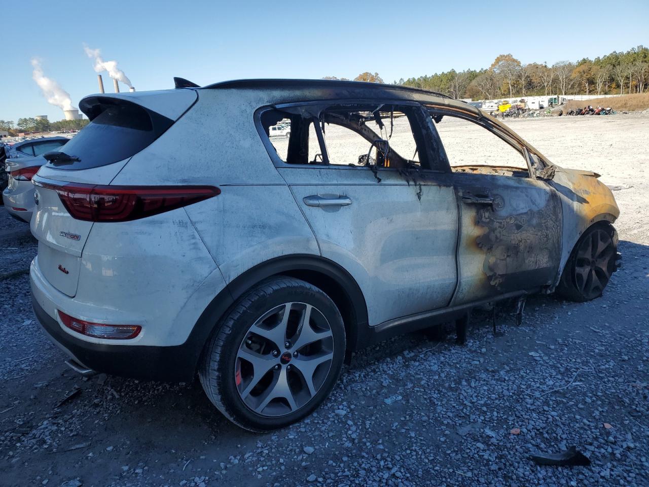 2018 KIA Sportage VIN KNDPR3A66J7490266 Copart auction photo, burn damage thumbnail 3