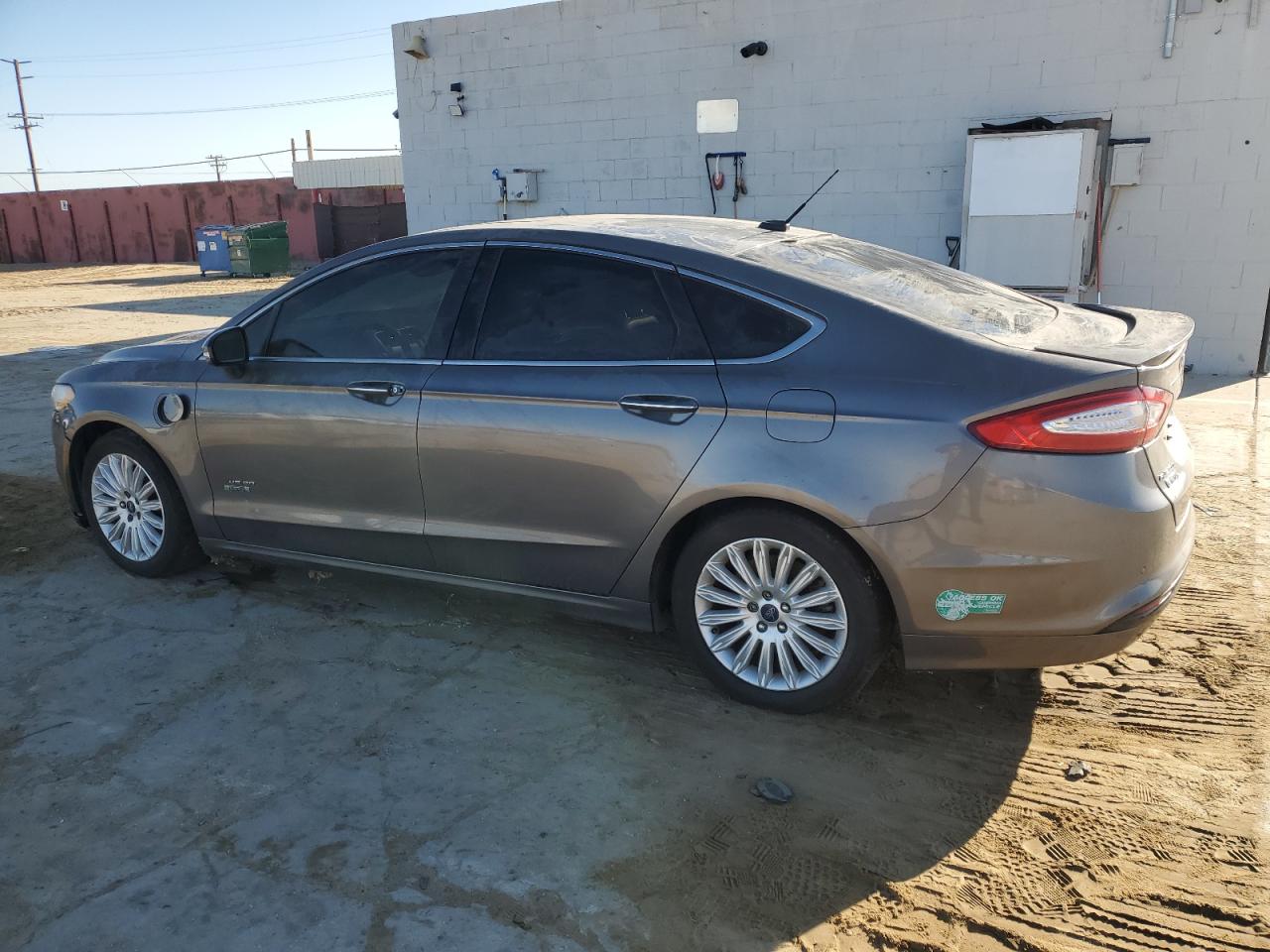 2013 Ford Fusion VIN 3FA6P0SU8DR303643 Copart auction photo, minor dent/scratches damage thumbnail 2