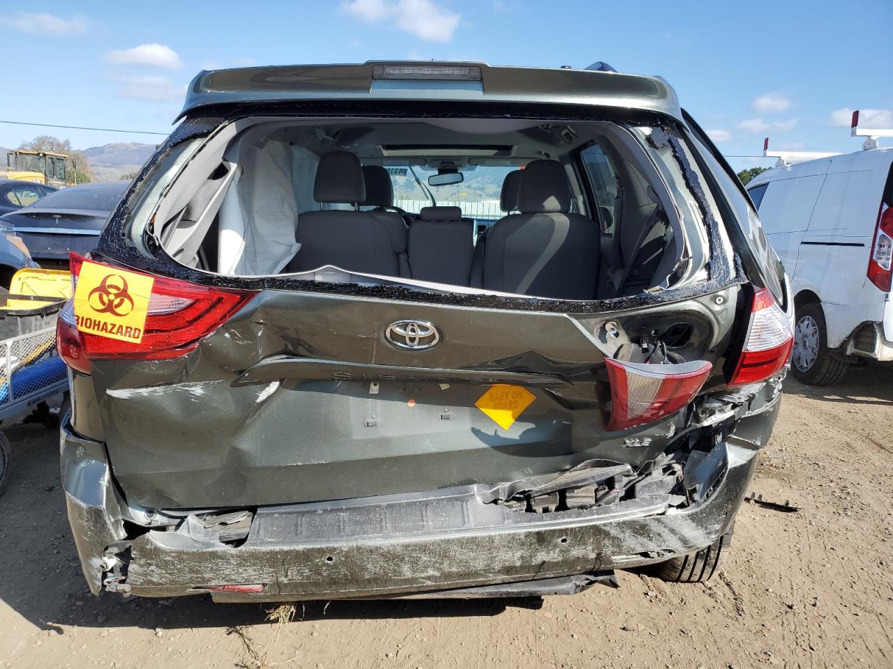 2019 Toyota Sienna VIN 5TDYZ3DC1KS004735 Copart auction photo, rear end / side damage thumbnail 6