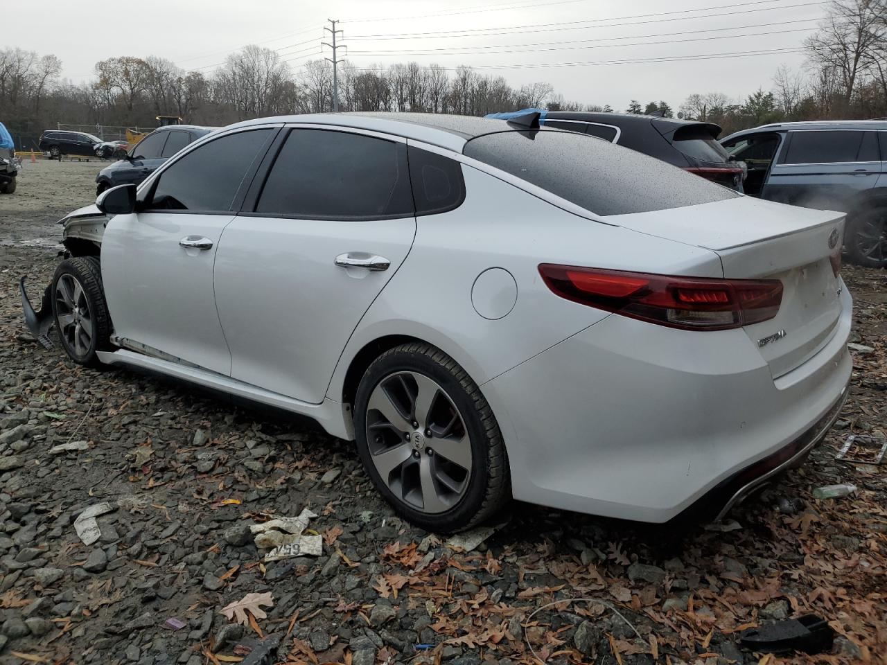 2018 KIA Optima VIN 5XXGW4L27JG196679 Copart auction photo, front end damage thumbnail 2