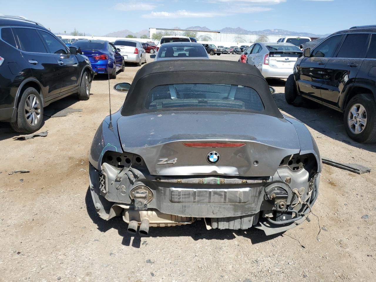 2003 BMW Z4 VIN 4USBT33443LR60676 Copart auction photo, rear end damage thumbnail 6