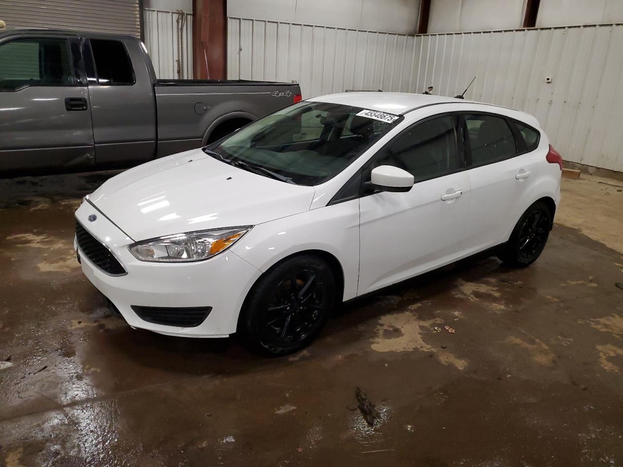 2018 Ford Focus VIN 1FADP3K23JL315751