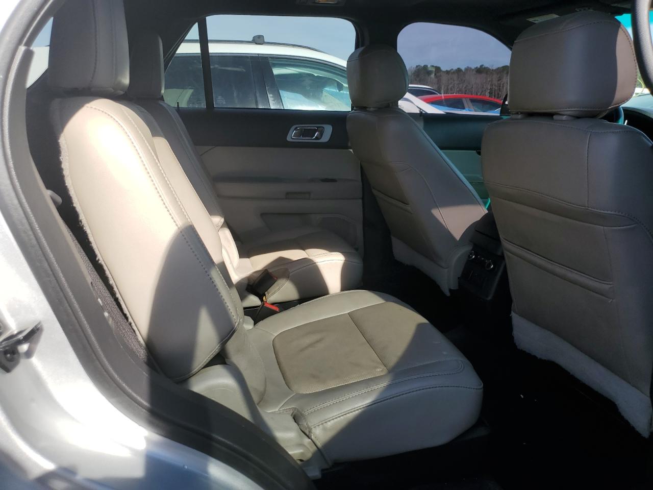2015 Ford Explorer VIN 1FM5K7F83FGB87820 Copart auction photo, front end / side damage thumbnail 11