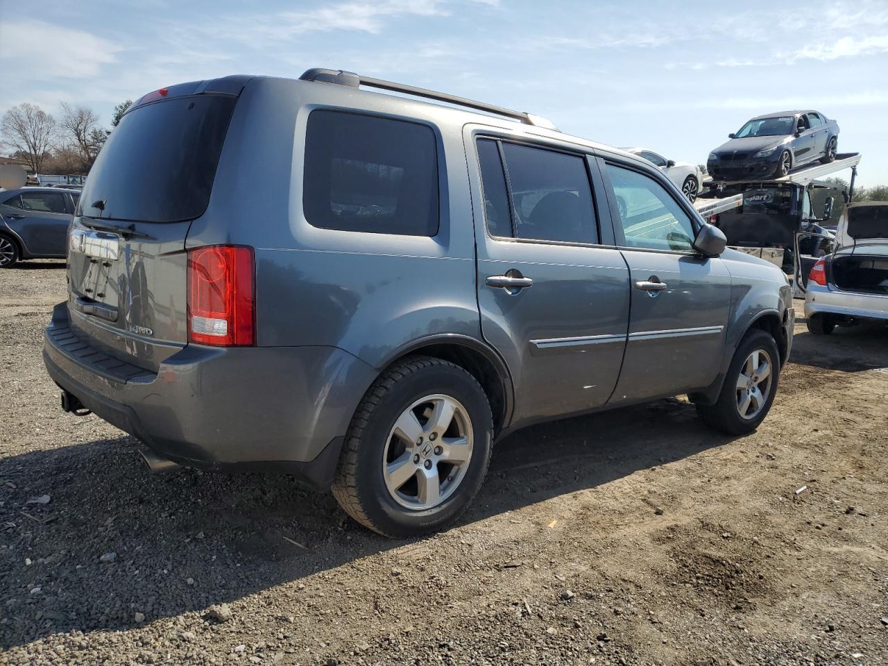 2011 Honda Pilot VIN 5FNYF4H56BB078599 Copart auction photo, front end / minor dent/scratches damage thumbnail 3
