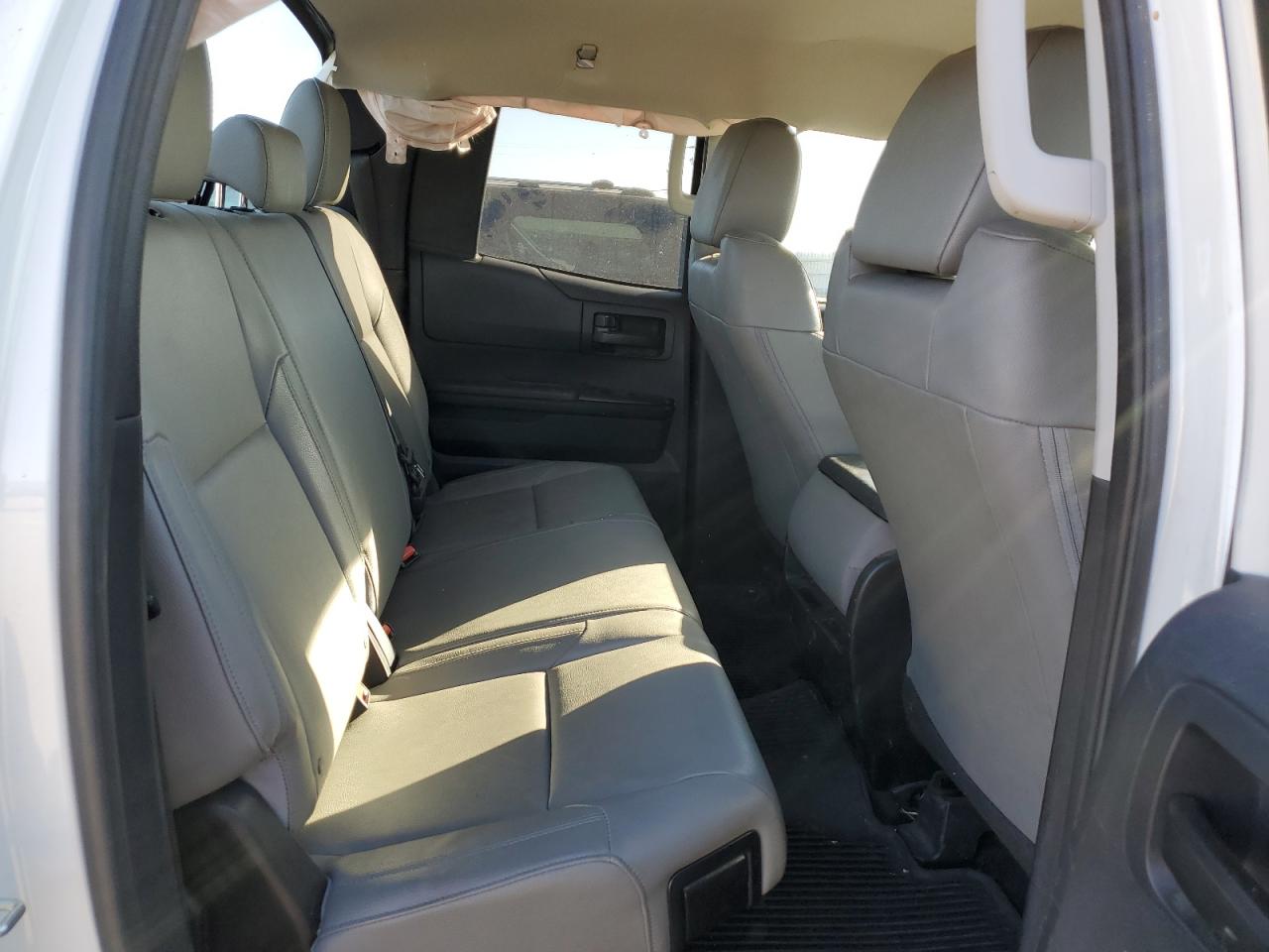 2018 Toyota Tundra VIN 5TFTY5F1XJX009834 Copart auction photo, front end / side damage thumbnail 10