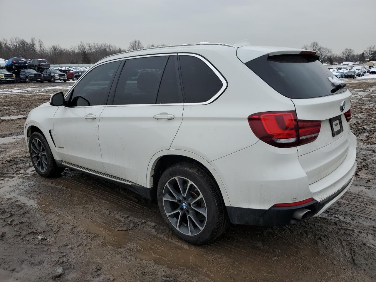 2017 BMW X5 VIN 5UXKR0C3XH0V77939 Copart auction photo, rear end / side damage thumbnail 2