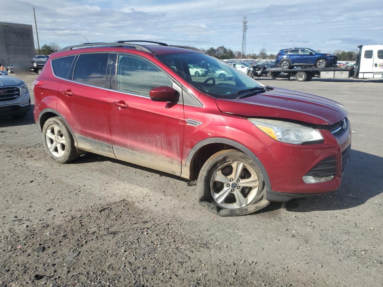 2016 Ford Escape VIN 1FMCU9GX4GUB10914 Copart auction photo, front end / minor dent/scratches damage thumbnail 4