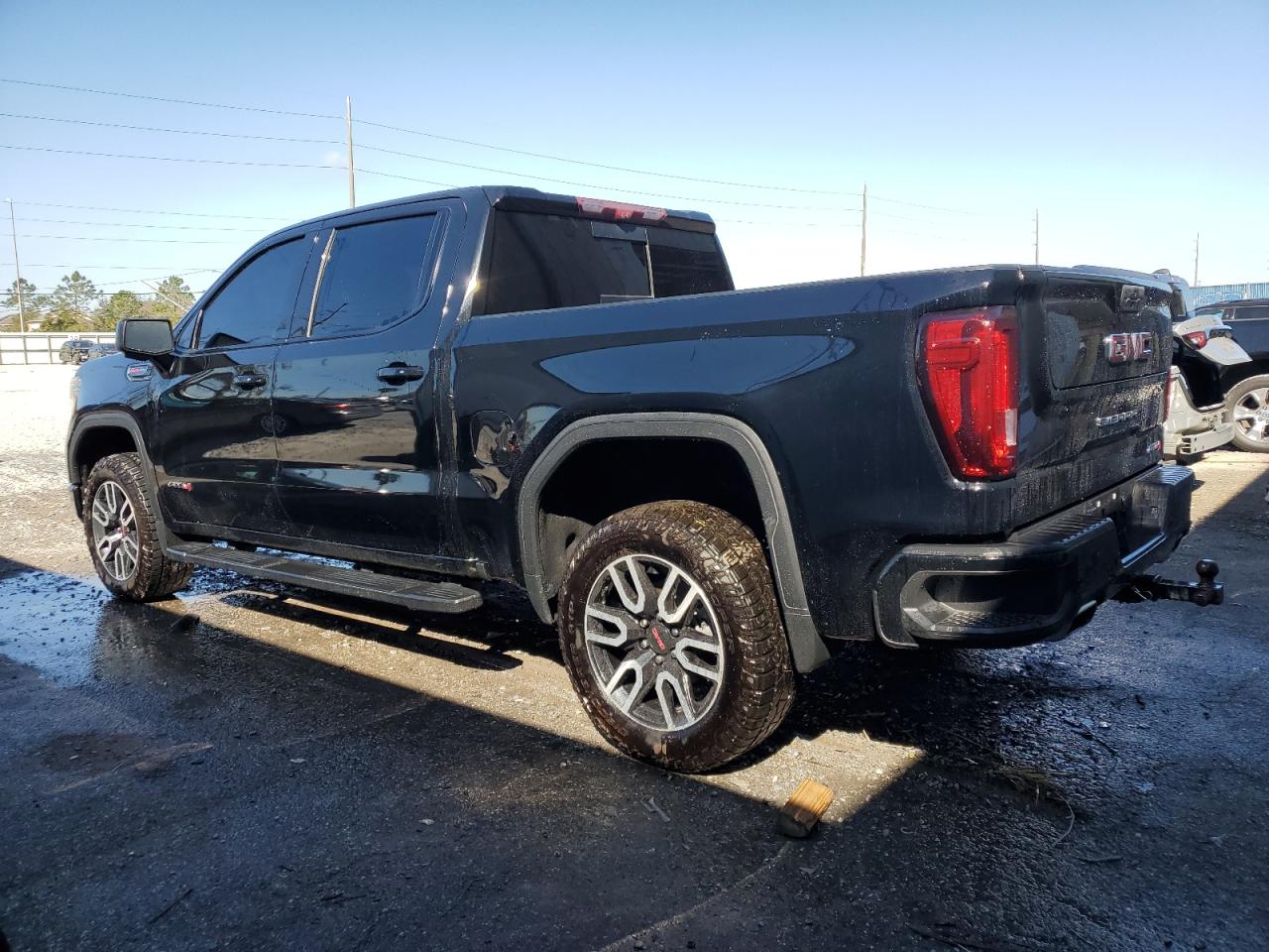 2021 GMC Sierra VIN 3GTP9EEL3MG272791 Copart auction photo, normal wear damage thumbnail 2