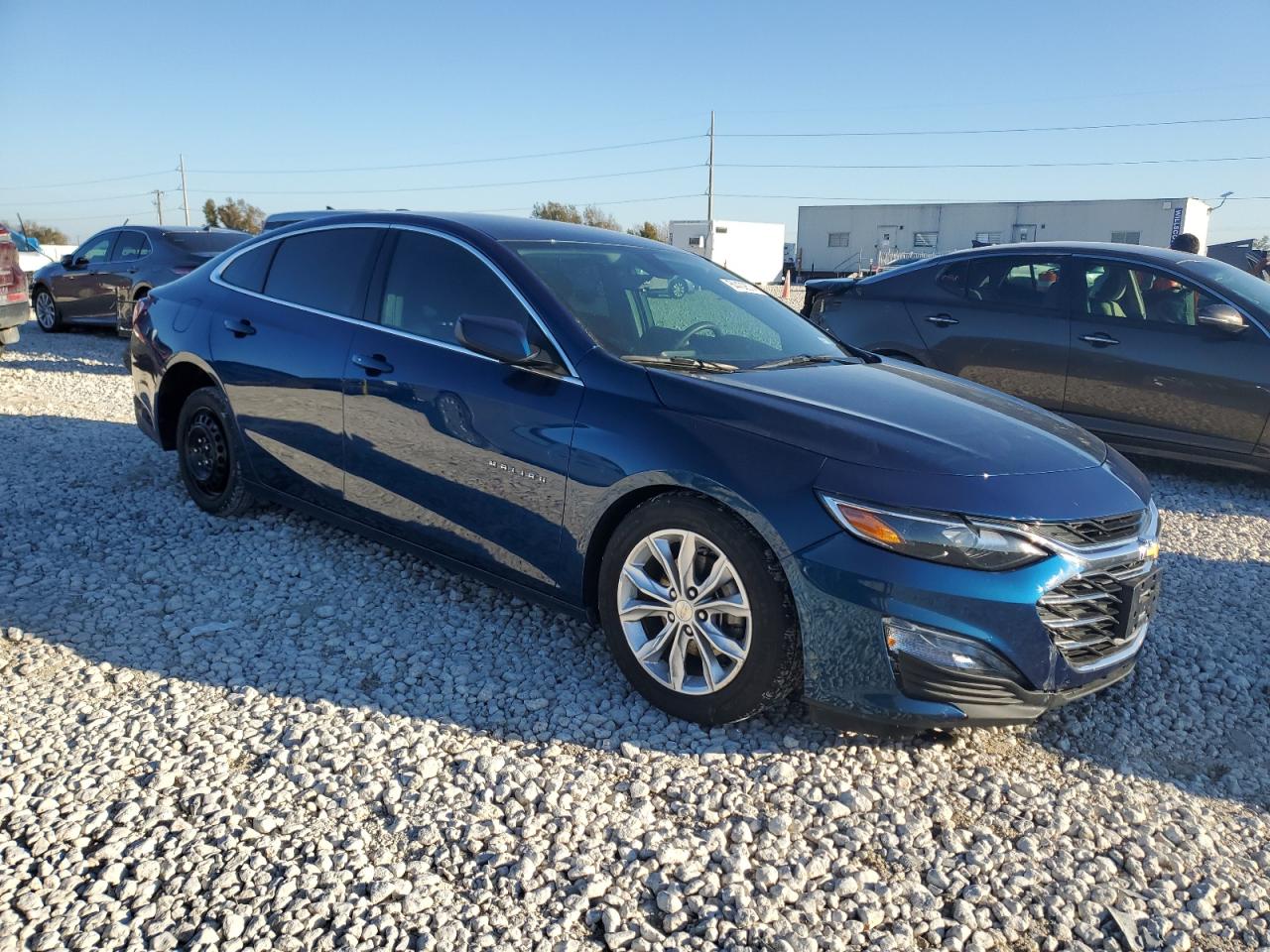 2019 Chevrolet Malibu VIN 1G1ZD5ST4KF158947 Copart auction photo, front end / minor dent/scratches damage thumbnail 4