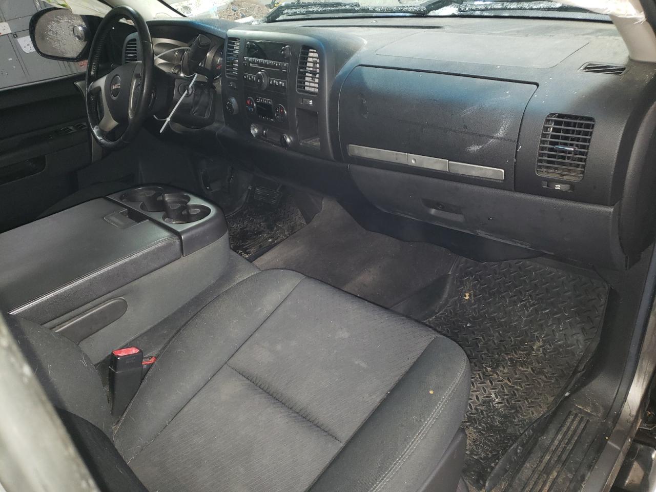 2013 GMC Sierra VIN 1GTR2VE70DZ185060 Copart auction photo, front end / rear end damage thumbnail 8