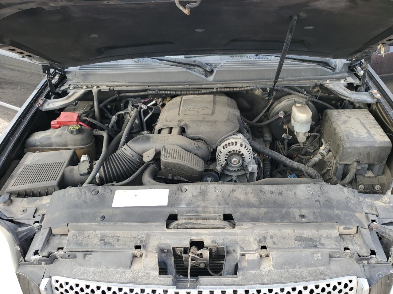 2012 GMC Yukon VIN 1GKS1EEF7CR328634 Copart auction photo, vandalism / minor dent/scratches damage thumbnail 12