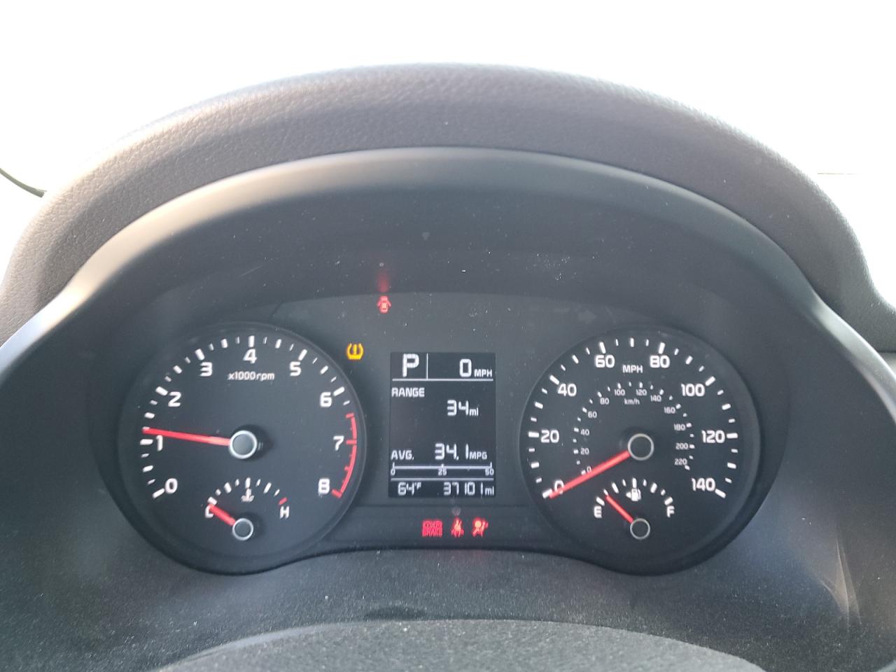2019 KIA Rio VIN 3KPA24AB4KE201562 Copart auction photo, side / minor dent/scratches damage thumbnail 9