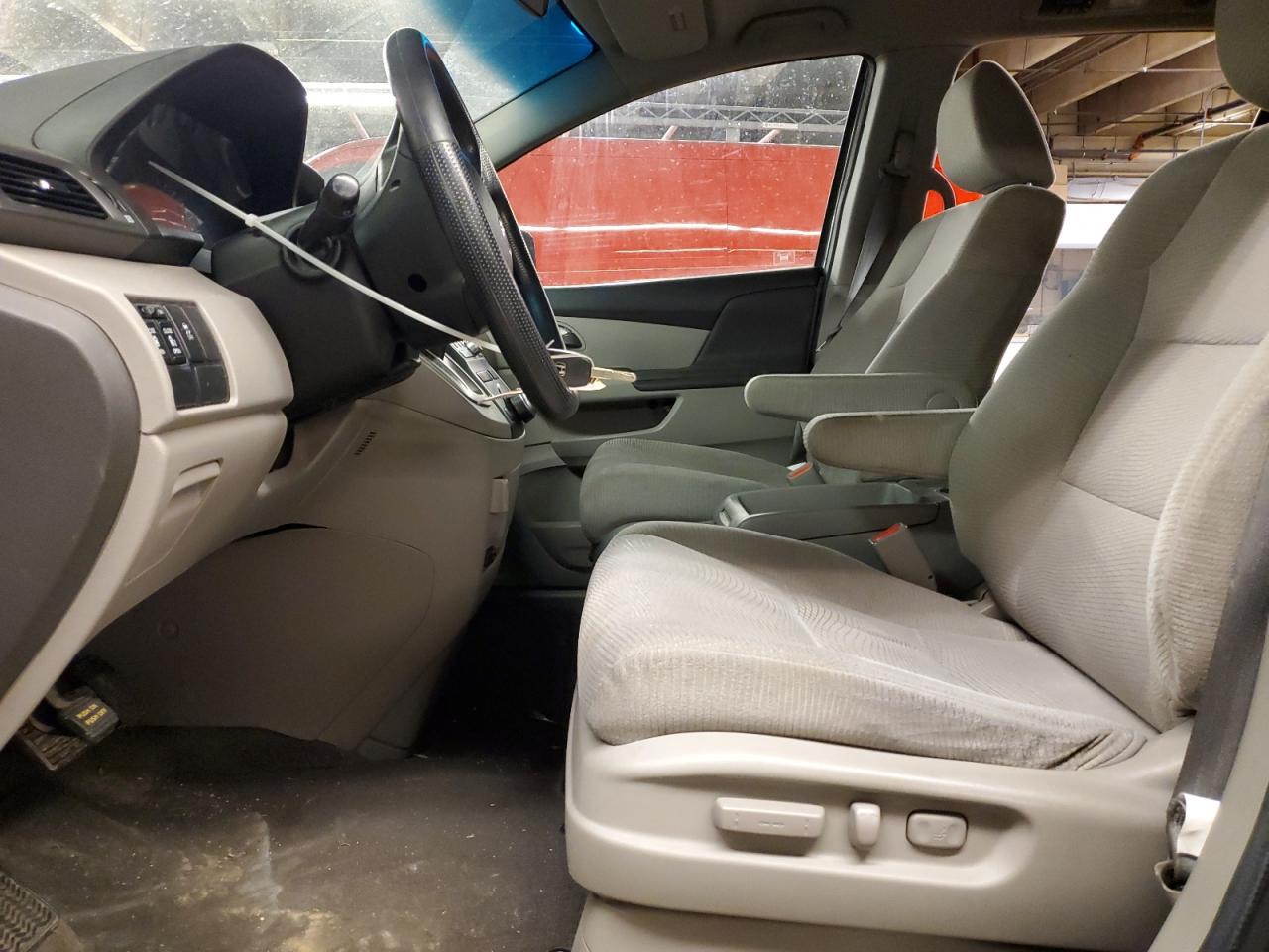 2011 Honda Odyssey VIN 5FNRL5H49BB074041 Copart auction photo, rear end / side damage thumbnail 7