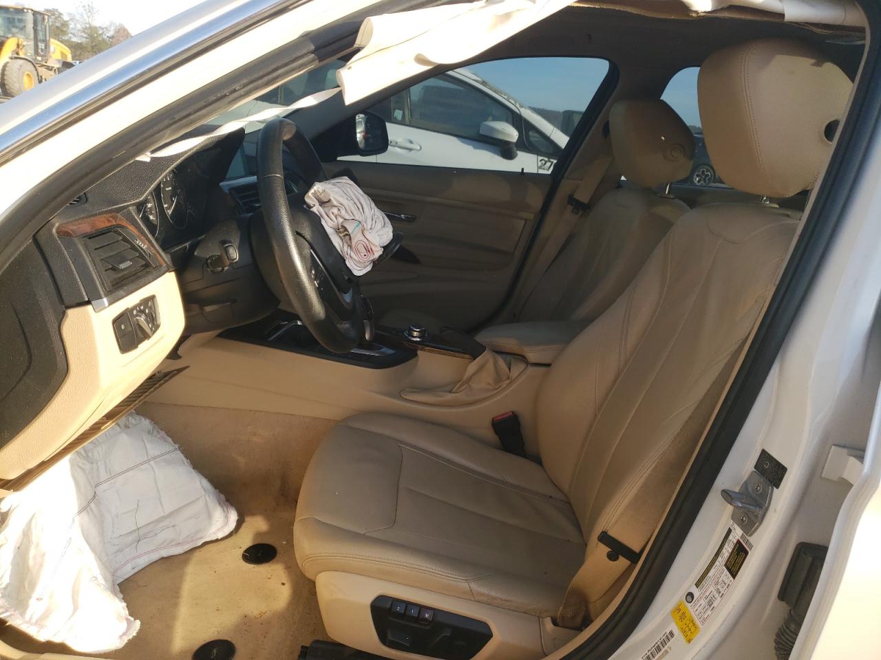 2013 BMW 3er VIN WBA3A9G58DNP37436 Copart auction photo, front end damage thumbnail 7