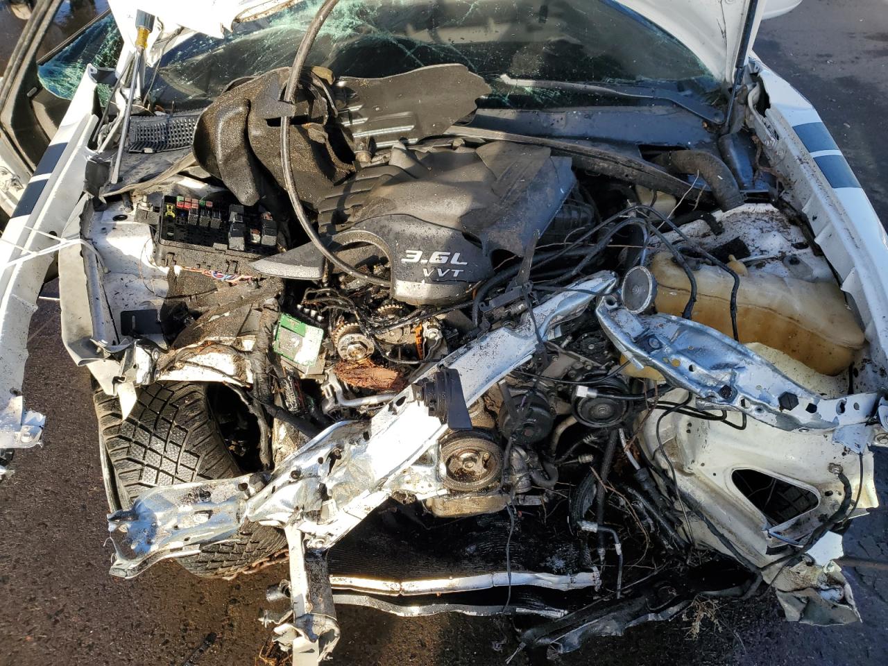 2016 Dodge Charger VIN 2C3CDXHG1GH179235 Copart auction photo, rollover damage thumbnail 11