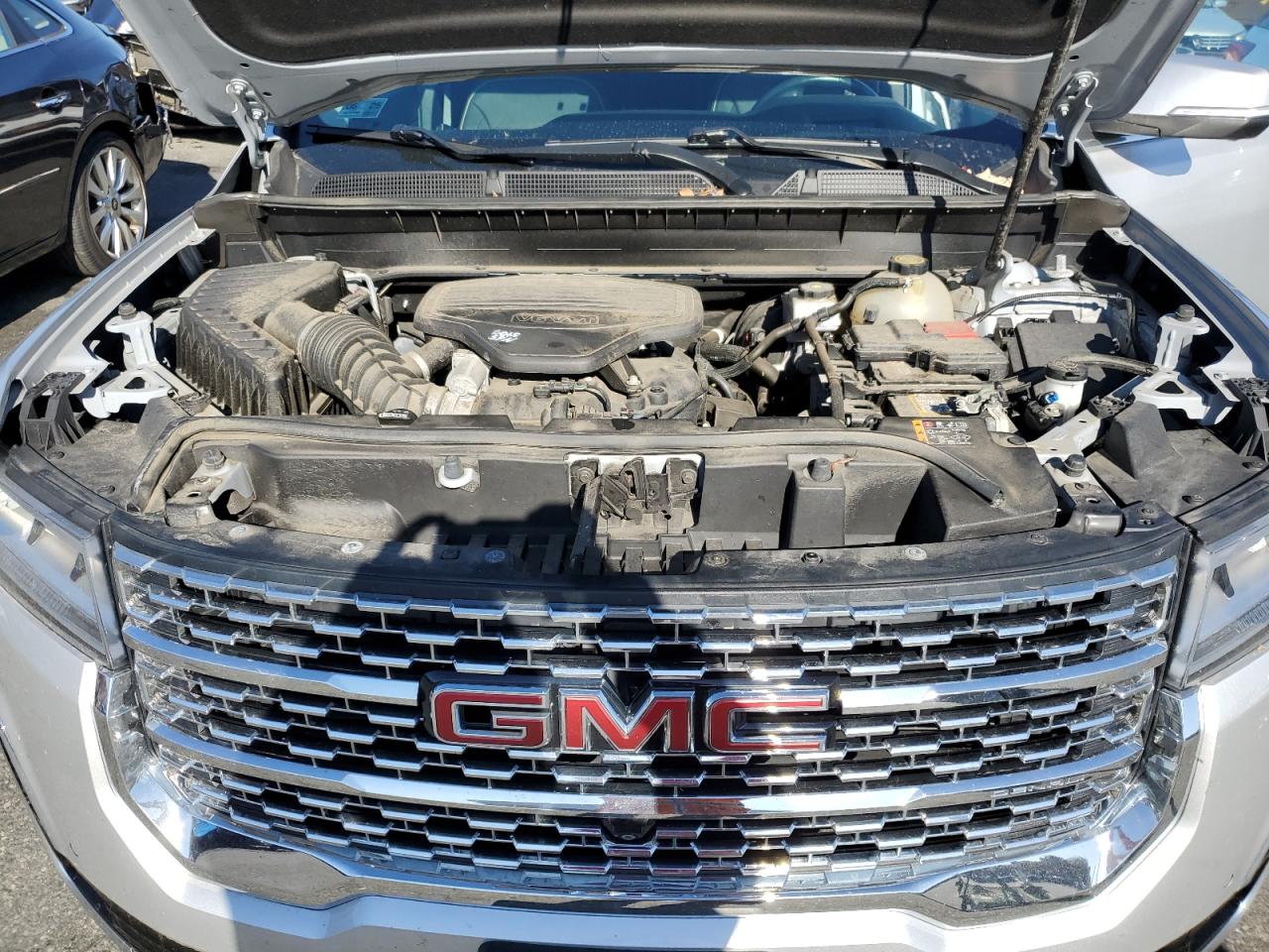 2020 GMC Acadia VIN 1GKKNXLS4LZ166784 Copart auction photo, rear end / minor dent/scratches damage thumbnail 12