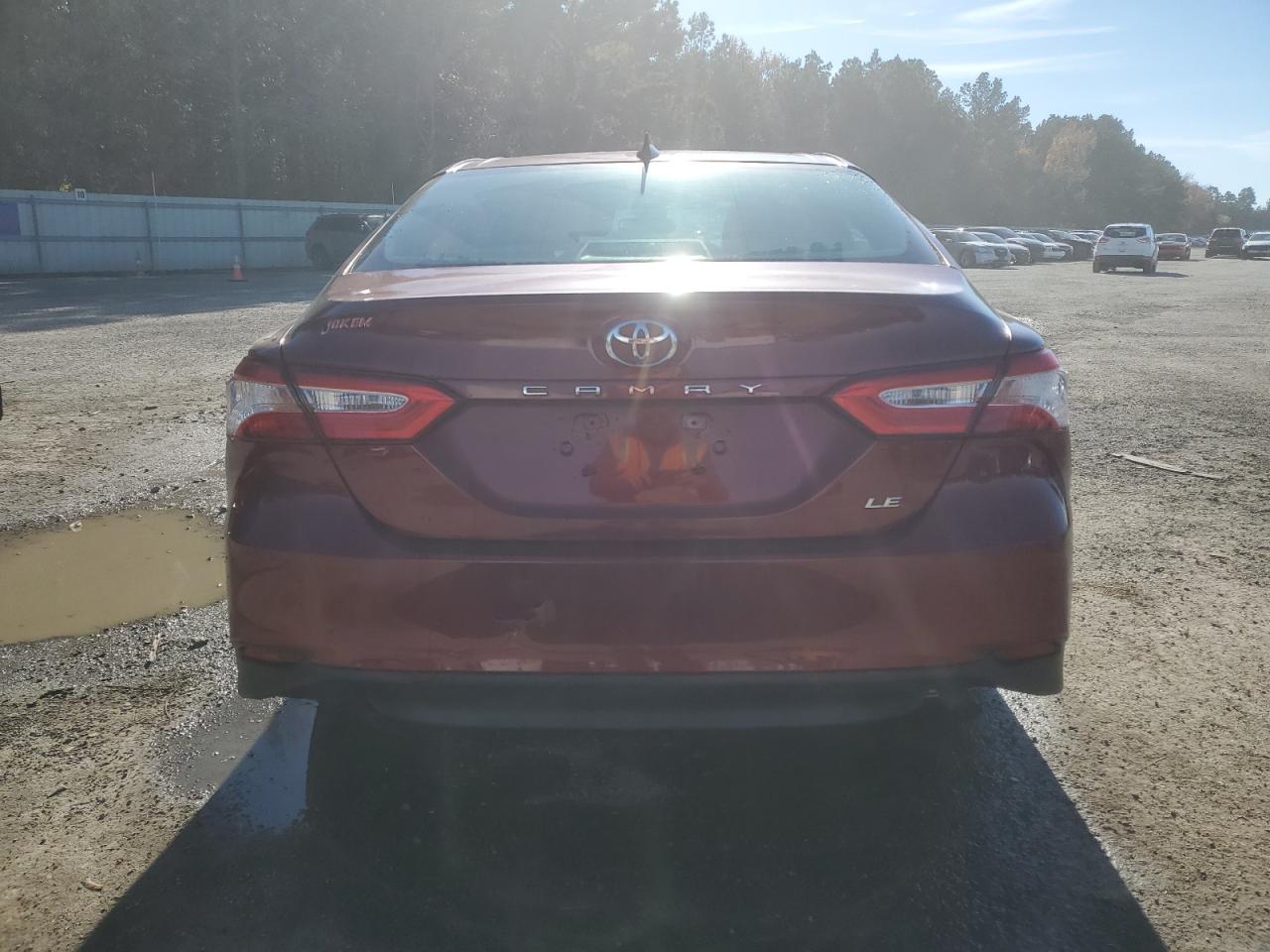 2019 Toyota Camry VIN 4T1B11HK6KU847307 Copart auction photo, front end damage thumbnail 6