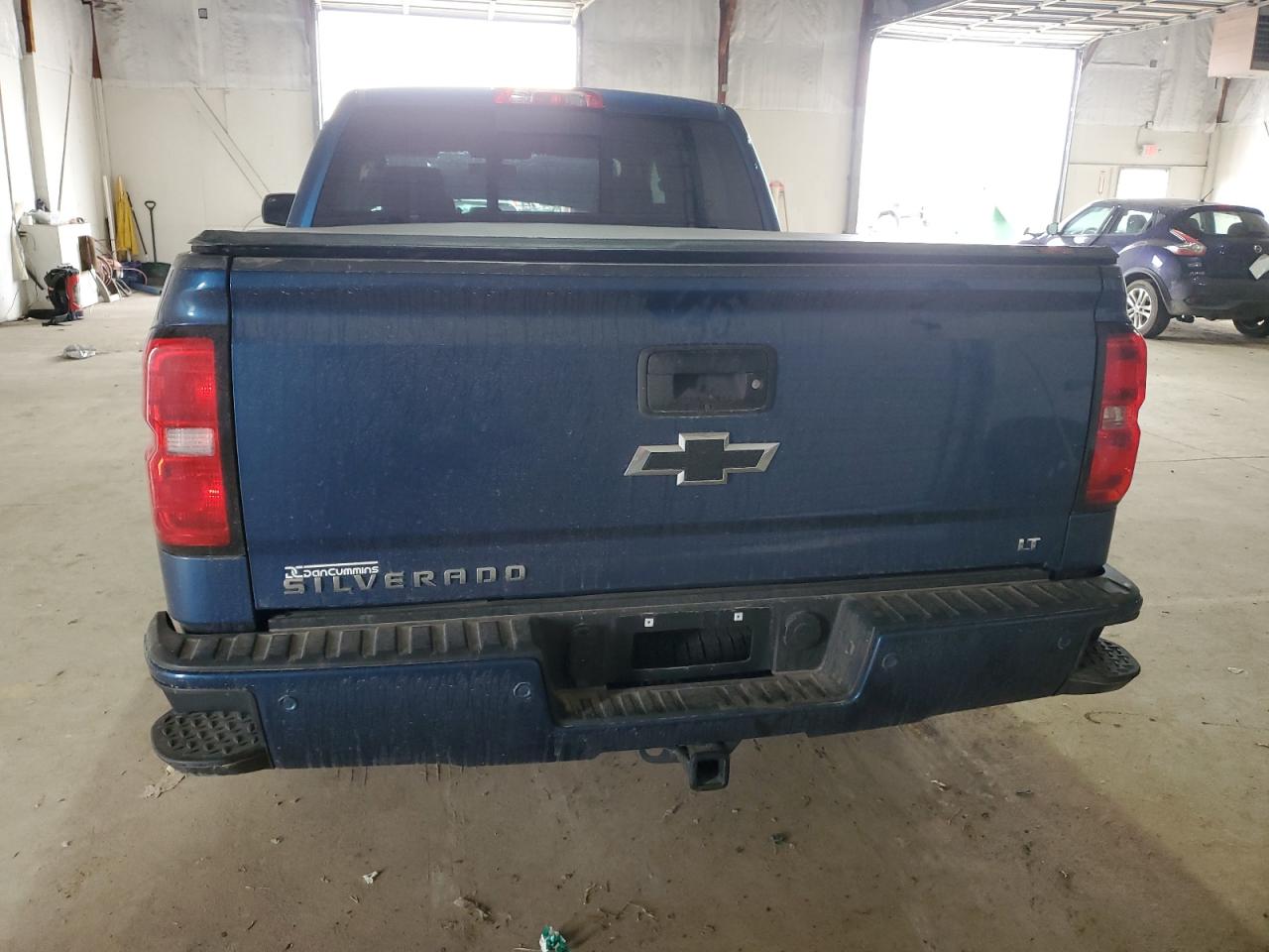 2017 Chevrolet Silverado VIN 3GCUKREC1HG105849 Copart auction photo, front end / mechanical damage thumbnail 6