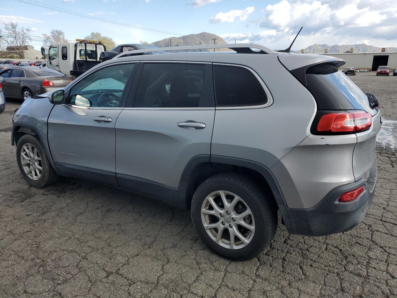 2014 Jeep Grand Cherokee VIN 1C4PJLCB7EW168605 Copart auction photo, front end damage thumbnail 2