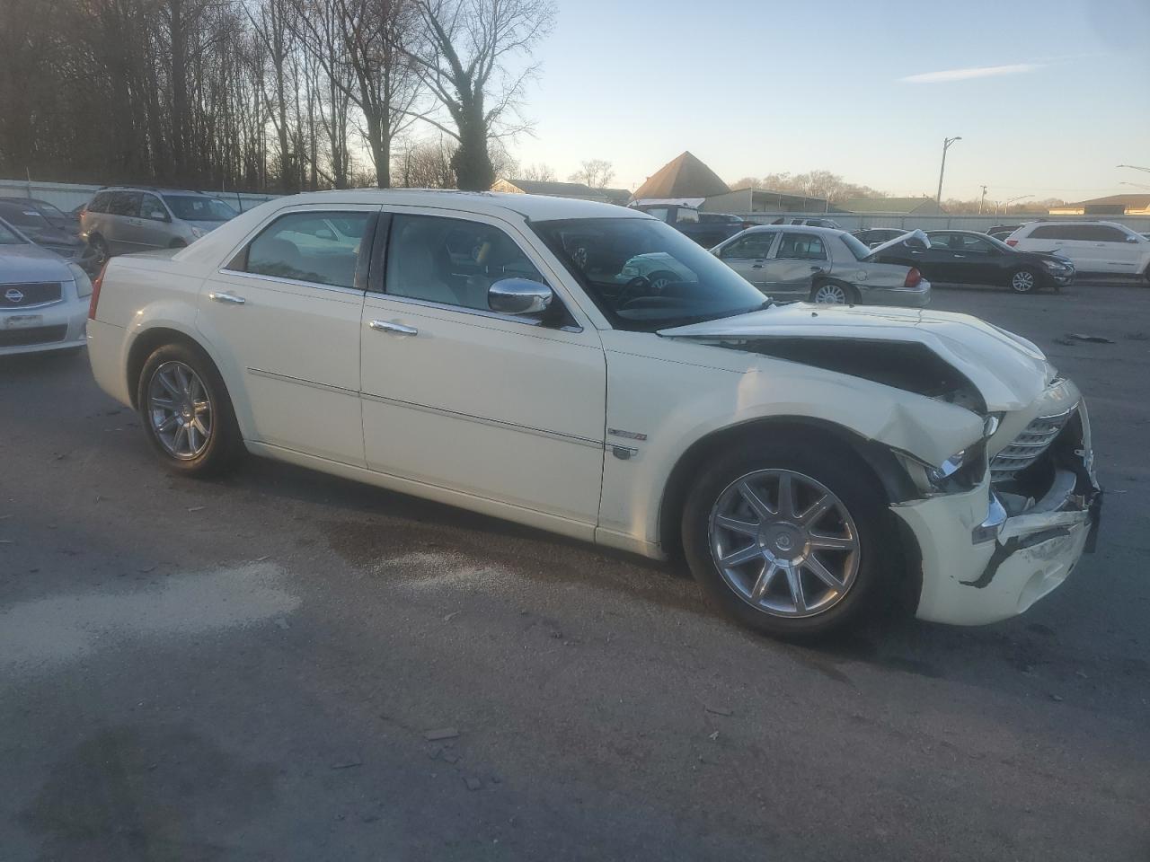 2006 Chrysler 300 VIN 2C3KA63H06H532531 Copart auction photo, front end damage thumbnail 4