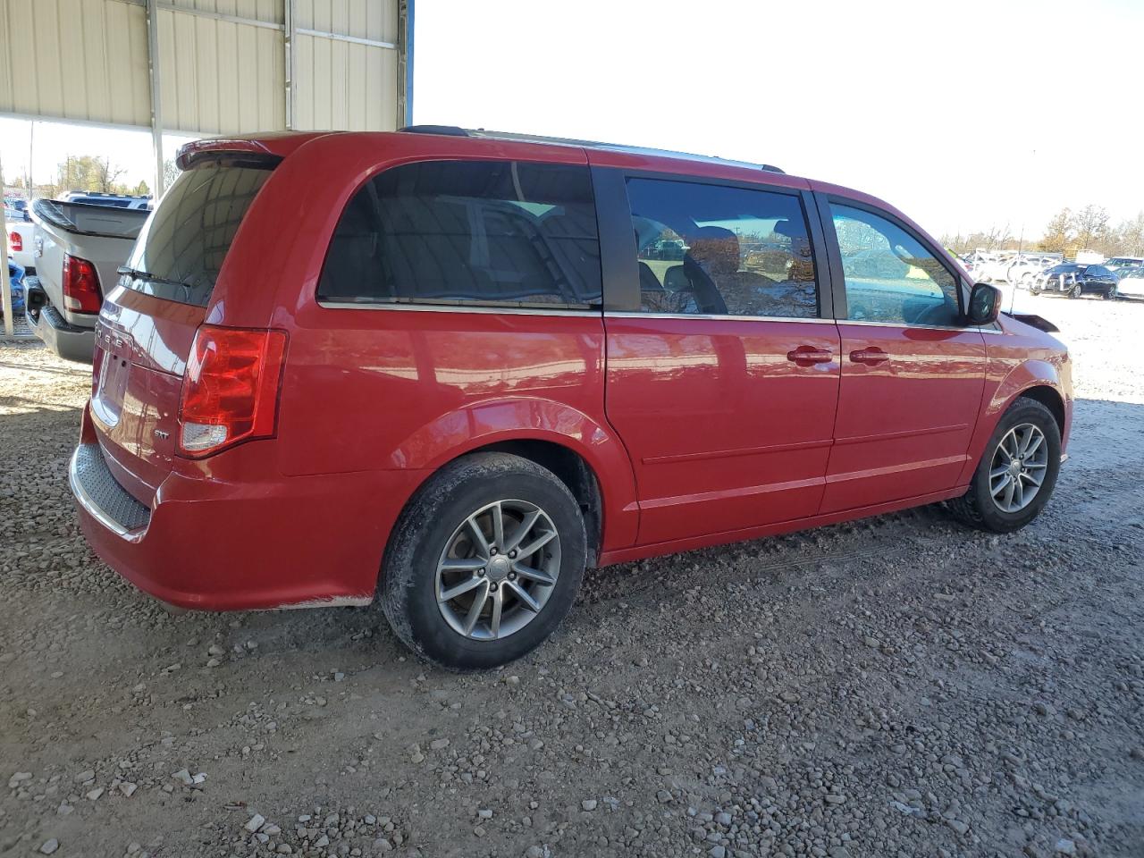 2015 Dodge Caravan VIN 2C4RDGCG1FR690871 Copart auction photo, front end damage thumbnail 3