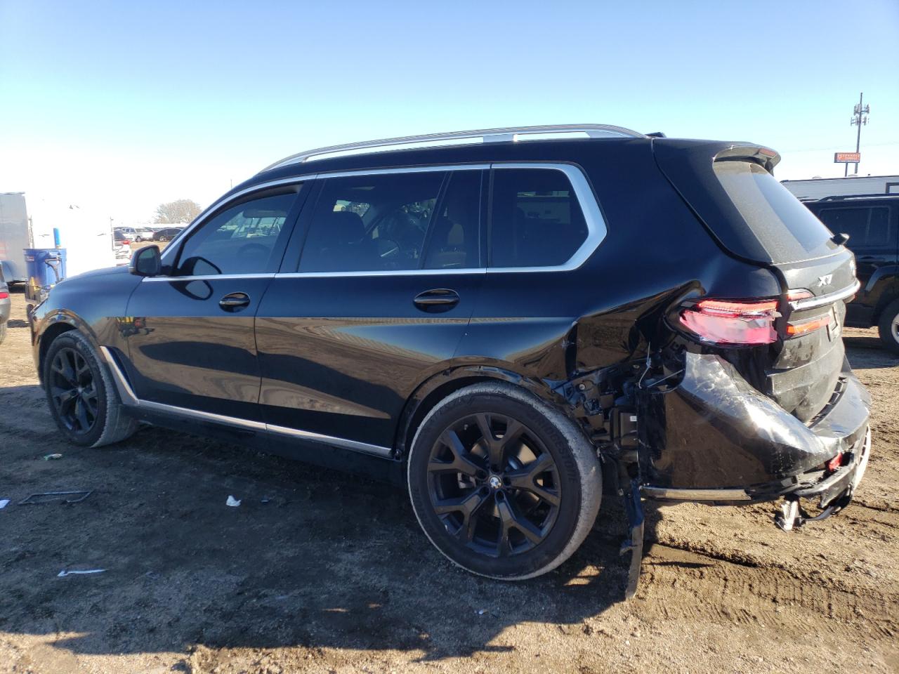 2023 BMW X7 VIN 5UX23EM06P9N88112 Copart auction photo, rear end damage thumbnail 2