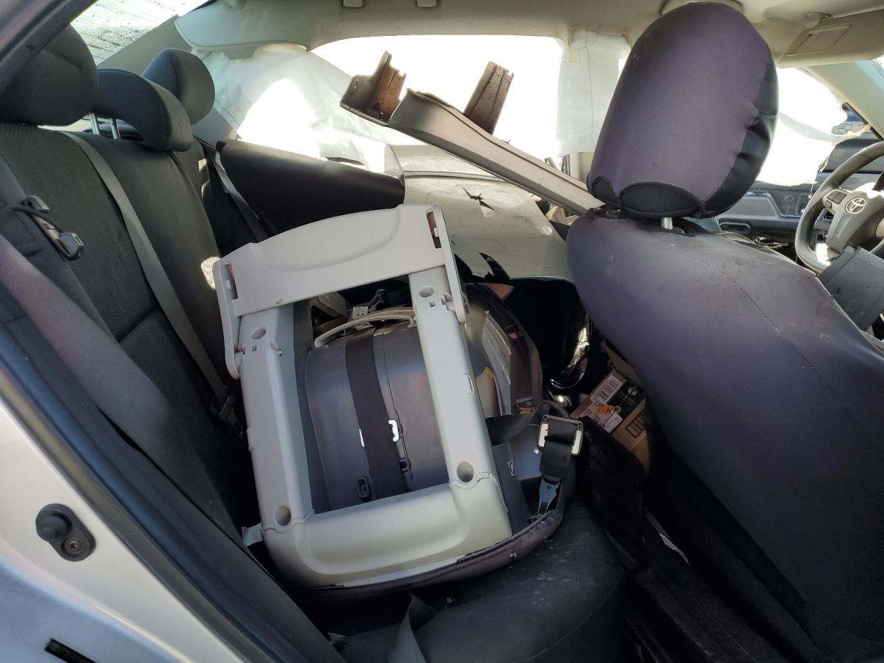 2011 Toyota Corolla VIN 2T1BU4EE4BC569337 Copart auction photo, all over damage thumbnail 10