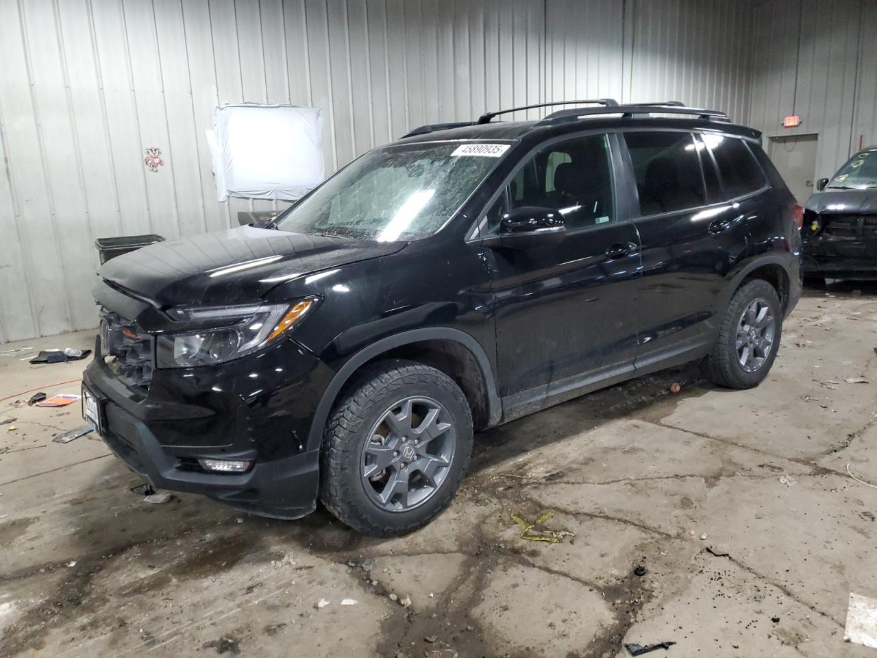 2024 Honda Passport VIN 5FNYF8H66RB019093 - Copart auction photo