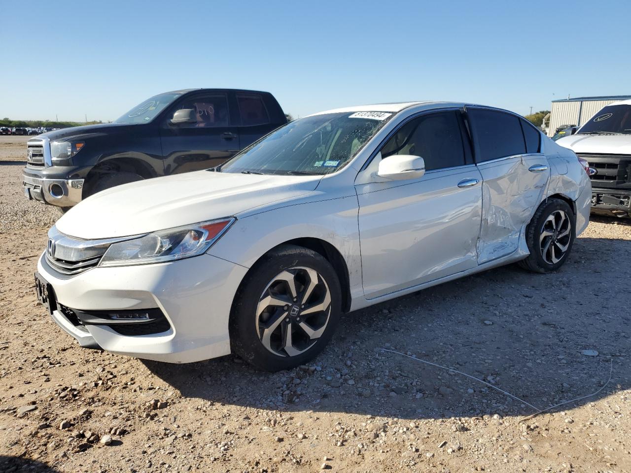 2016 Honda Accord VIN 1HGCR2F82GA140455