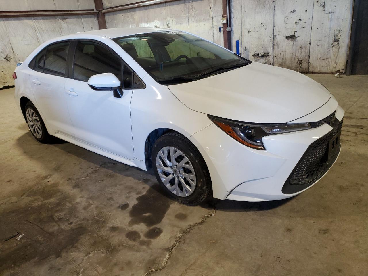2020 Toyota Corolla VIN JTDEPRAE2LJ048632 Copart auction photo, rear end / minor dent/scratches damage thumbnail 4