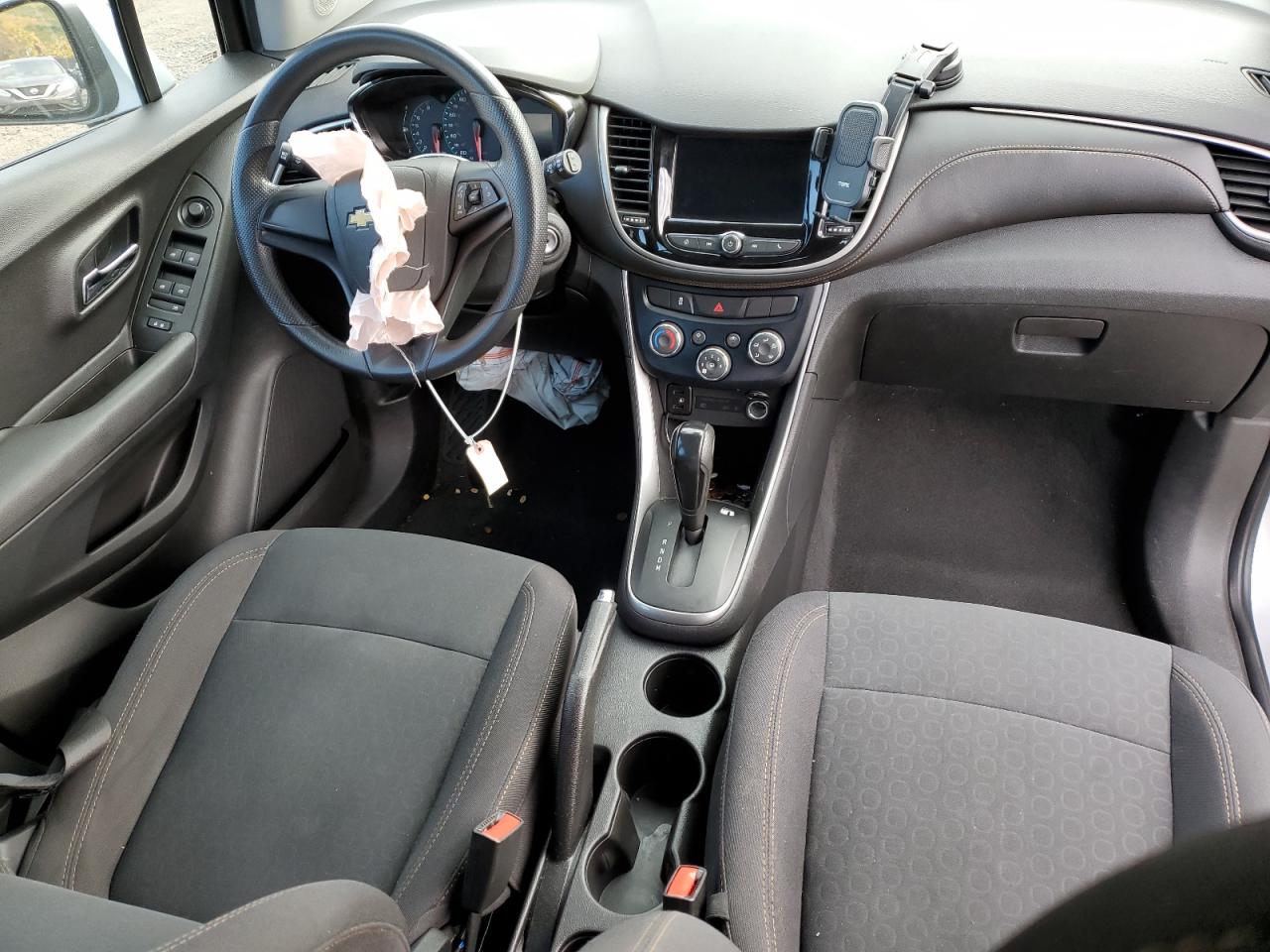 2019 Chevrolet Trax VIN 3GNCJNSB0KL395557 Copart auction photo, front end damage thumbnail 8