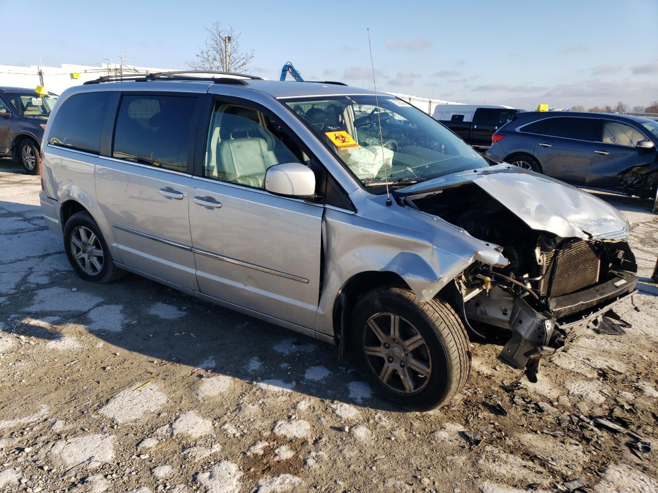 2009 Chrysler Town & Country VIN 2A8HR54129R512976 Copart auction photo, all over damage thumbnail 4