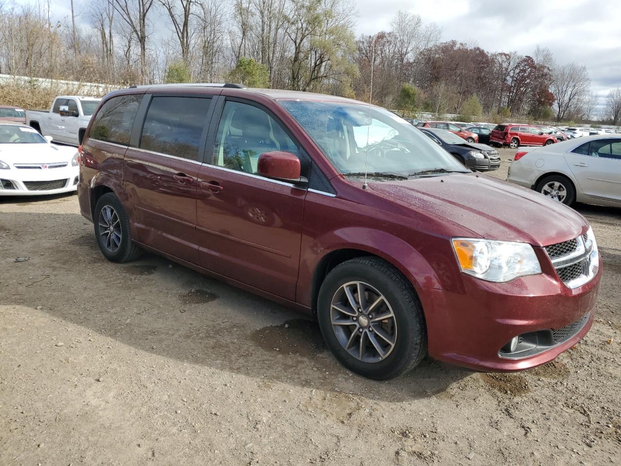 2017 Dodge Caravan VIN 2C4RDGCG4HR715328 Copart auction photo, rear end damage thumbnail 4