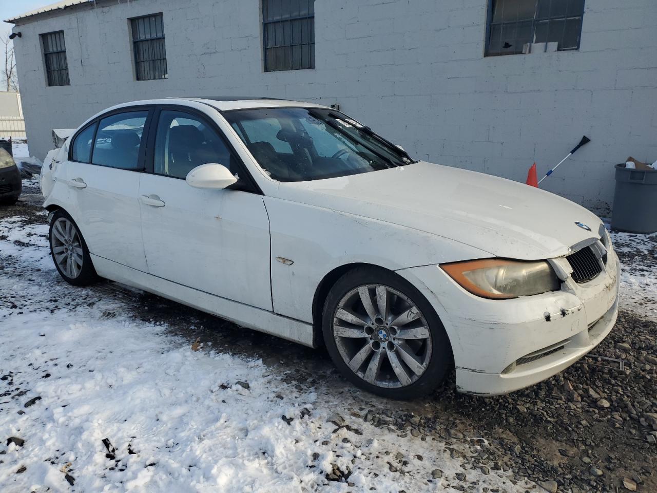 2008 BMW 3er VIN WBAVC53578F010550 Copart auction photo, rear end / front end damage thumbnail 4