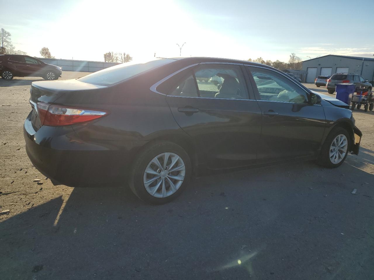 2016 Toyota Camry VIN 4T1BF1FKXGU147785 Copart auction photo, front end / undercarriage damage thumbnail 3