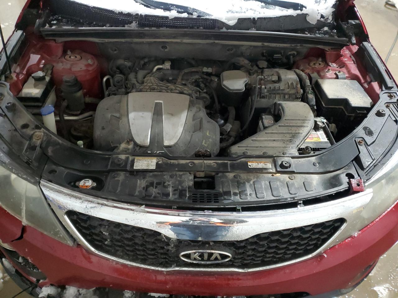 2011 KIA Sorento VIN 5XYKUDA22BG041148 Copart auction photo, front end damage thumbnail 12