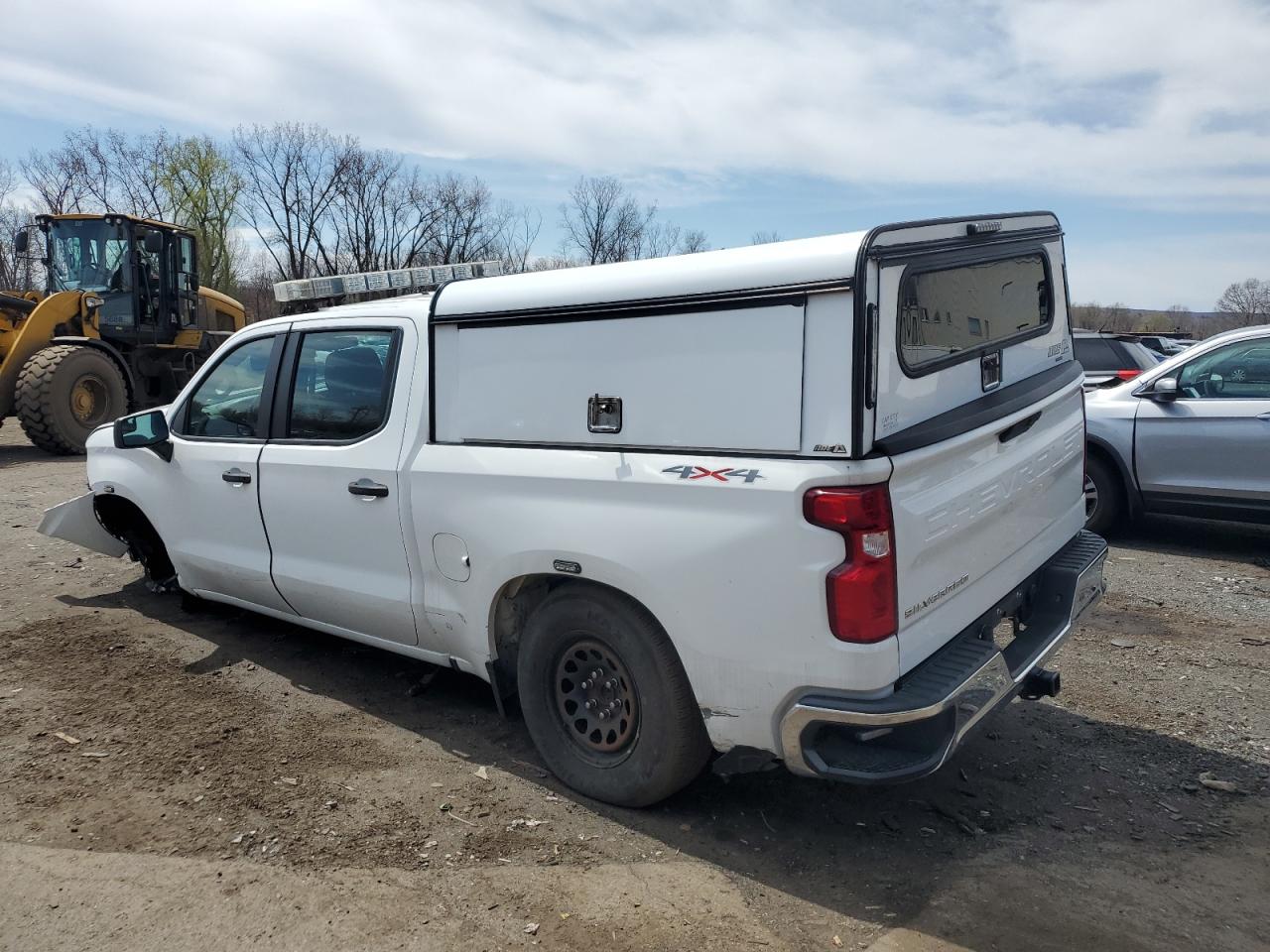 2019 Chevrolet Silverado VIN 1GCUYAEF2KZ226083 Copart auction photo, front end / undercarriage damage thumbnail 2