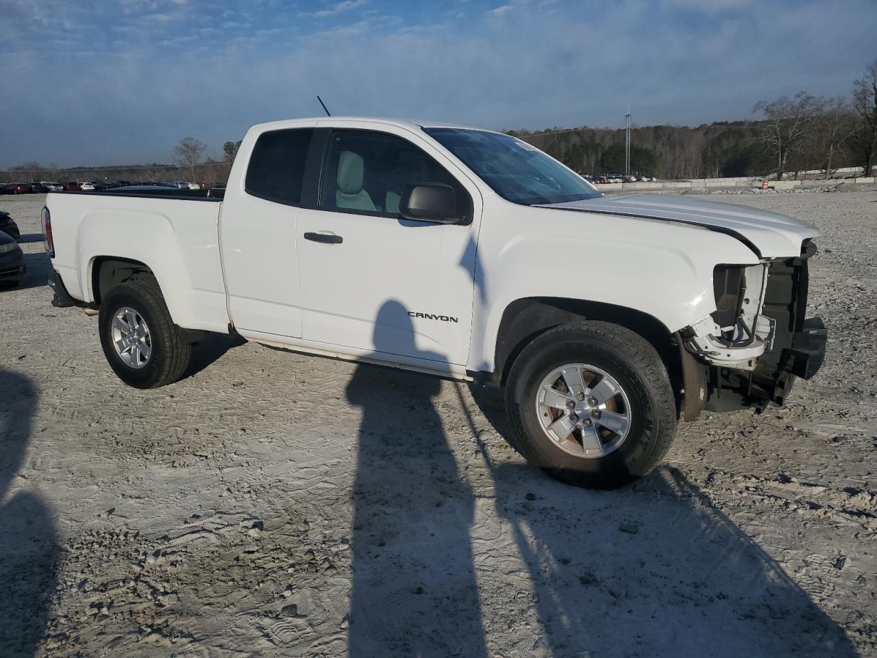 2016 GMC Canyon VIN 1GTH5BE36G1107755 Copart auction photo, front end damage thumbnail 4