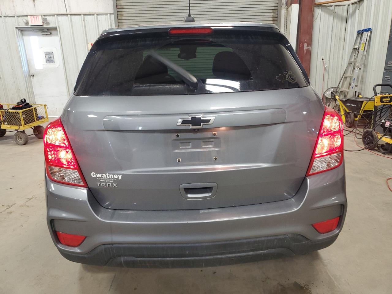 2020 Chevrolet Trax VIN 3GNCJKSB8LL140557 Copart auction photo, front end damage thumbnail 6