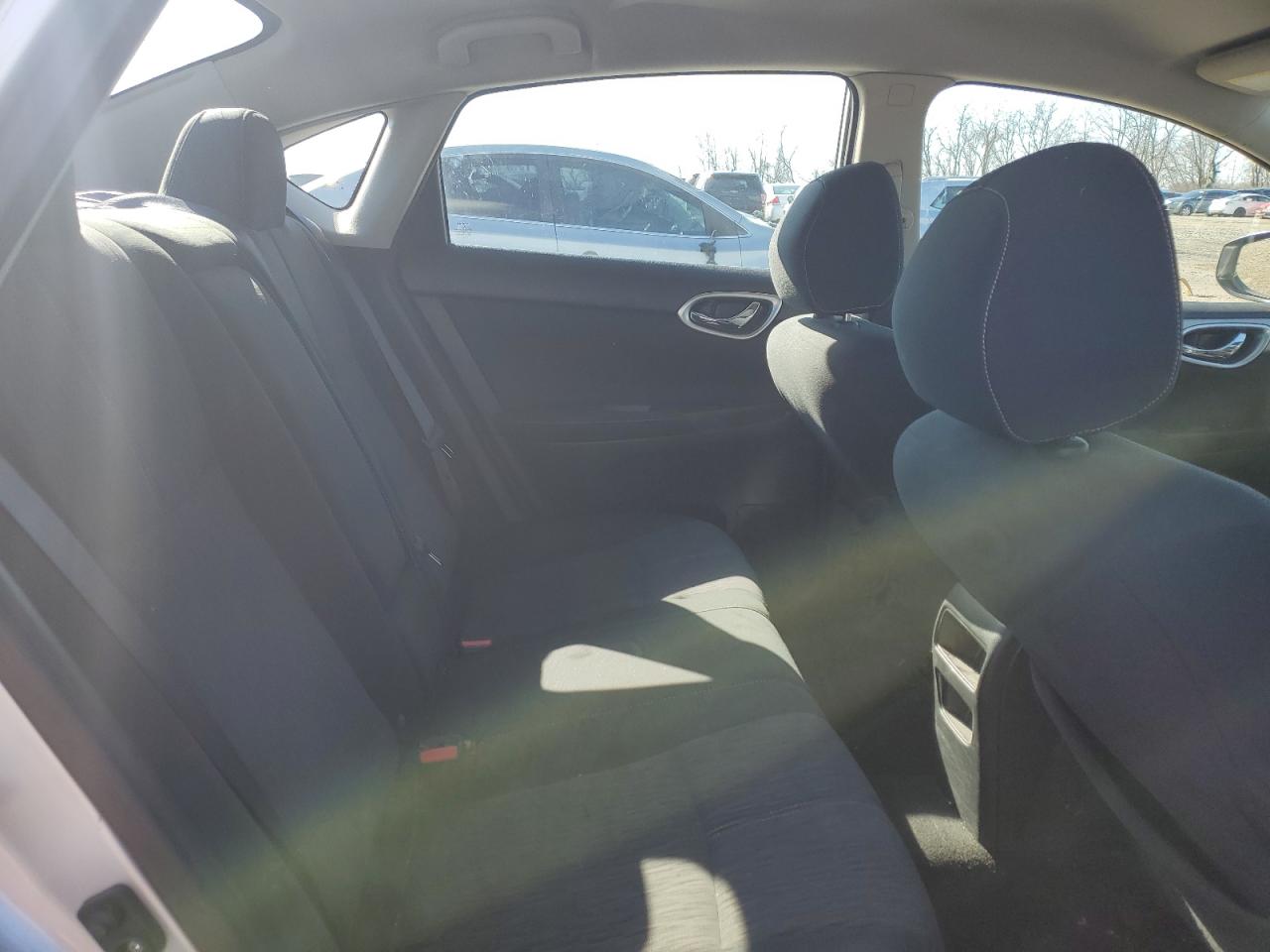 2015 Nissan Sentra VIN 3N1AB7AP5FY258969 Copart auction photo, front end / rear end damage thumbnail 11