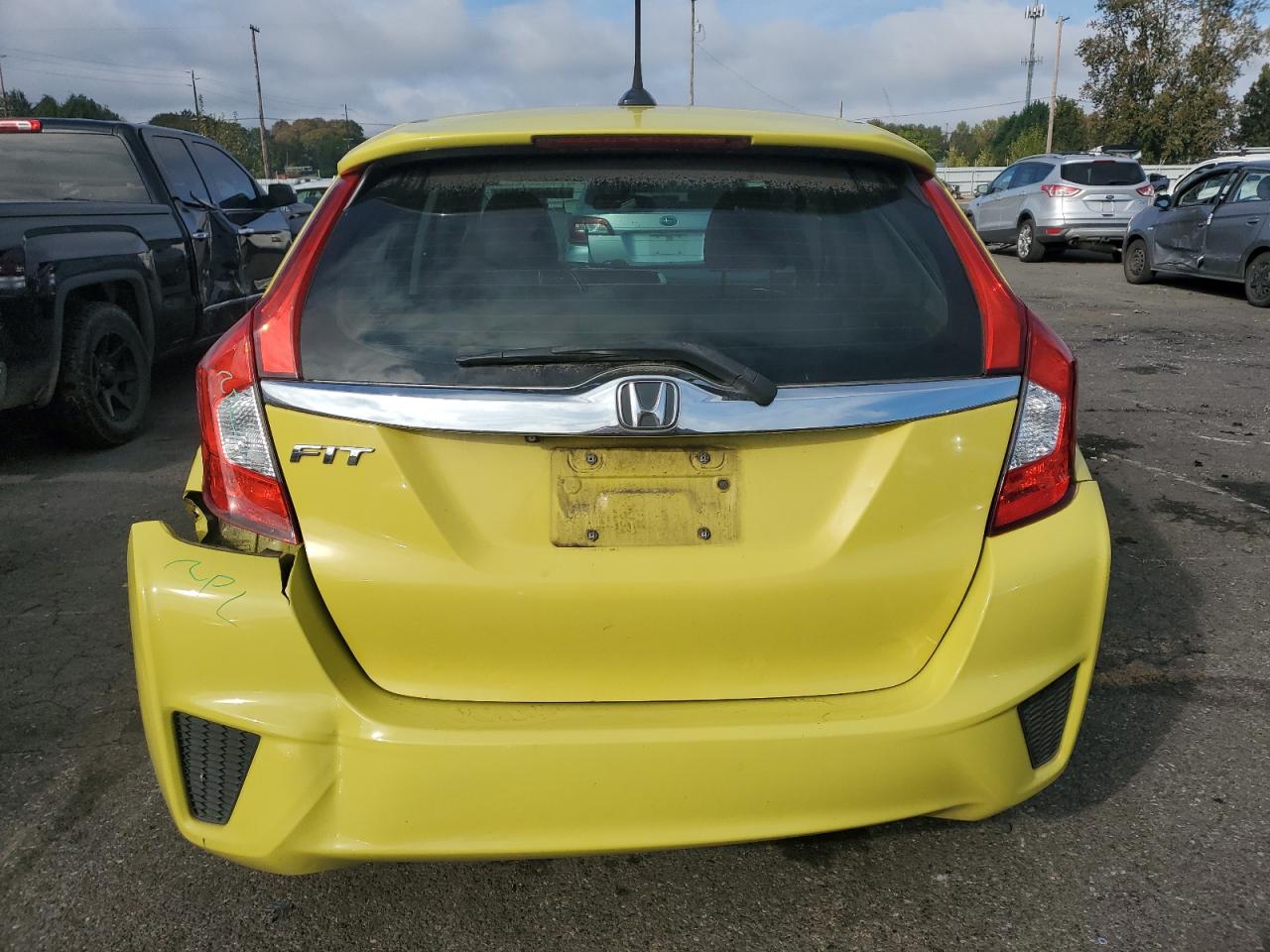 2015 Honda Fit VIN 3HGGK5H82FM758686 Copart auction photo, rear end / minor dent/scratches damage thumbnail 6